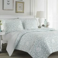 Flash Sale ⭐ Mia Reversible Quilt Set Blue - Laura Ashley 🛒 -Quilts Online Shop unnamed file 1010