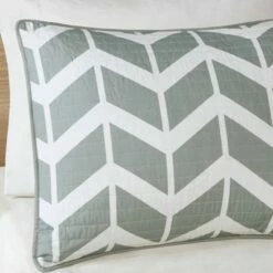 Best Sale ❤️ Intelligent Design Chevron Darcy Quilted Coverlet Set Multiple Piece - JLA Home Teal 😀 -Quilts Online Shop unnamed file 1017