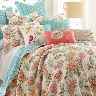 Top 10 β Sophia Quilt and Pillow Sham Set - Levtex Home π 3 Top 10 β Sophia Quilt and Pillow Sham Set - Levtex Home π