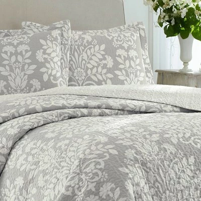 New 𧨠Rowland Reversible Quilt Set Gray - Laura Ashley π 3 New 𧨠Rowland Reversible Quilt Set Gray - Laura Ashley π