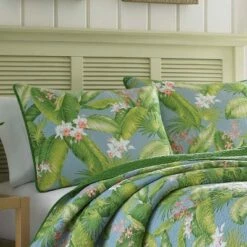 Deals 𧨠Aregada Dock Quilt & Sham Set - Tommy Bahama Cream π§¨