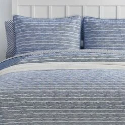 Hot Sale ❤️ Call Me Wavy Quilt & Sham Set Navy - Scout Home 😍
