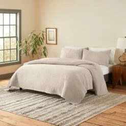 Budget 👏 Sleep Soft Quilt & Sham Set - ED Ellen DeGeneres Beige 😍