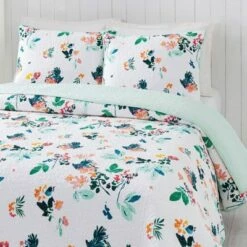 Brand new 🎉 Daydreaming Quilt Set Green/Pink/White - CreativeIngrid for Makers Collective 🛒 -Quilts Online Shop unnamed file 2040