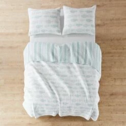 Outlet 🛒 Aqua Breeze Quilt and Pillow Sham Set - Levtex Home 🛒 -Quilts Online Shop unnamed file 2356