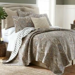 Cheapest 🛒 Kasey Quilt and Pillow Sham Set - Levtex Home 🧨 -Quilts Online Shop unnamed file 2436