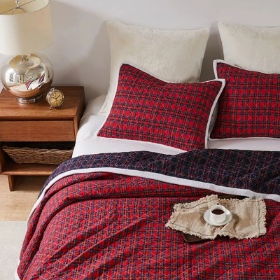 Promo 𧨠Plaid Fur Quilt Set - One Twin Quilt and One Standard Sham - Levtex Home π 4 Promo 𧨠Plaid Fur Quilt Set - One Twin Quilt and One Standard Sham - Levtex Home π - Image 2
