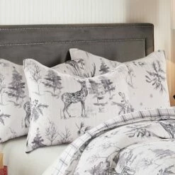 Best Pirce 🤩 Levtex Home Sleigh Bells Holiday Quilt Gray - Villa Lugano 👍 -Quilts Online Shop unnamed file 3270