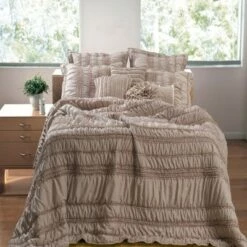 Wholesale 🧨 Greenland Home Fashions Greenland Home Fashion Tiana 2-Piece Quilt & Sham Set, Taupe - Twin ✨