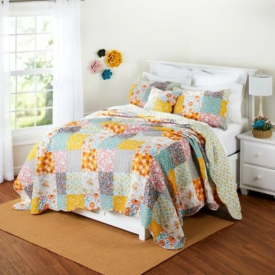Top 10 ๐ The Lakeside Collection Lakeside Chelsea Reversible Quilt - Vintage Patchwork Boho Bedspread โ๏ธ 6 Top 10 ๐ The Lakeside Collection Lakeside Chelsea Reversible Quilt - Vintage Patchwork Boho Bedspread โ๏ธ - Image 4