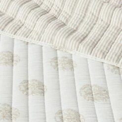 Promo 😀 Reversible Printed Voile Block Print Quilt - Threshold™ 🧨 -Quilts Online Shop unnamed file 3621