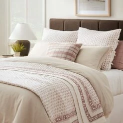 New 💯 Threshold Designed W/Studio McGee Decorative Border Cotton Slub Wood Block Print Quilt Mauve - Threshold™ designed with Studio McGee 🔔