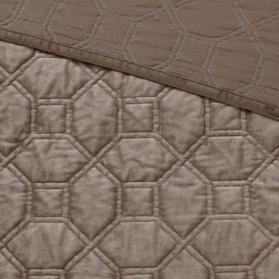 Brand new π Madison Park Mercer Polyester Velvet Quilted Quilt Set Olive π 8 Brand new π Madison Park Mercer Polyester Velvet Quilted Quilt Set Olive π - Image 6