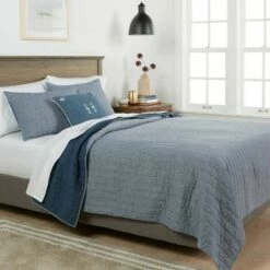 New âď¸ Chambray Linen Blend Quilt - Threshold Blush đ