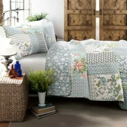 Outlet π€© Lush Decor Blue Roesser Quilt Set - Lush DΓ©cor π