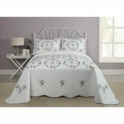 Coupon ✨ Modern Heirloom Gwen Bedspread White/Lavender 👍