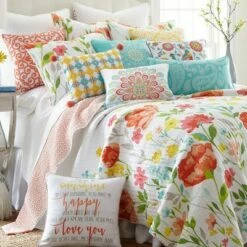 Coupon β€οΈ Laurel Coral Quilt and Pillow Sham Set - Levtex Home β¨