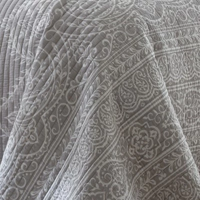 Best reviews of 𧨠Carlisle Grey Quilt and Pillow Sham Set - Levtex Home π 7 Best reviews of 𧨠Carlisle Grey Quilt and Pillow Sham Set - Levtex Home π - Image 5