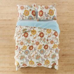 New 🔥 Ashbury Spring Floral Quilt and Pillow Sham Set - Levtex Home 🎁 -Quilts Online Shop unnamed file 517