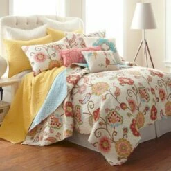 New 🔥 Ashbury Spring Floral Quilt and Pillow Sham Set - Levtex Home 🎁 -Quilts Online Shop unnamed file 520