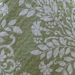 Best Sale 🎁 Rowland Quilt Set - Laura Ashley® Green 🎁 -Quilts Online Shop unnamed file 541