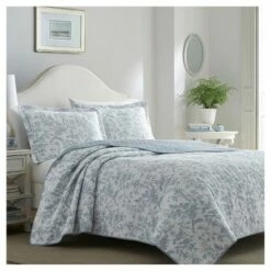 Flash Sale ✔️ Blue Amberley Quilt Set - Laura Ashley® 😀 -Quilts Online Shop unnamed file 564