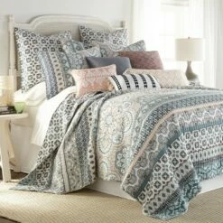 New 🎉 Addie Floral Quilt and Pillow Sham Set - Levtex Home 🤩 -Quilts Online Shop unnamed file 638