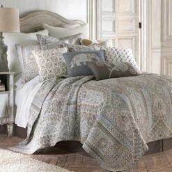 Outlet π― Casablanca Grey Quilt and Pillow Sham Set - Levtex Home π 13 Outlet π― Casablanca Grey Quilt and Pillow Sham Set - Levtex Home π -Quilts Online Shop unnamed file 661