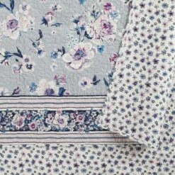 Cheapest ✔️ Park Stripes Reversible Quilt - Vera Bradley Gray ✔️ -Quilts Online Shop unnamed file 988